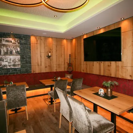 Erzherzog's Apts-zillertal Kaiser By Interhome * Uderns